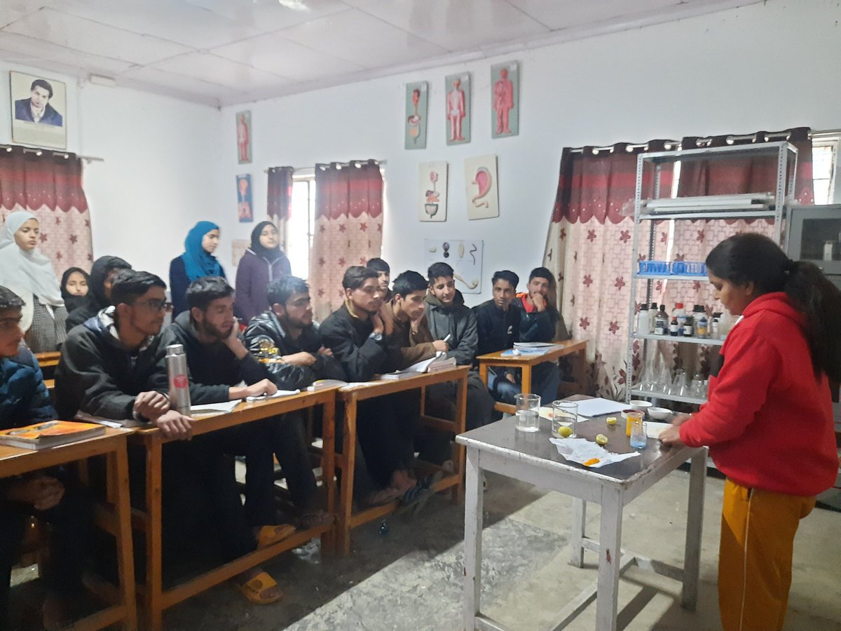 JnvKupwara's tweet photo. जवाहर नवोदय विद्यालय क���पवाड़ा में विभिन्न क्लबों के तहत गतिविधियां आयोजित की गईं।
Activities were organized under various clubs in Jawahar Navodaya Vidyalaya Kupwara.#rochd @ChdNvs @CommissionerNVS https://t.co/LHE43EbQm8