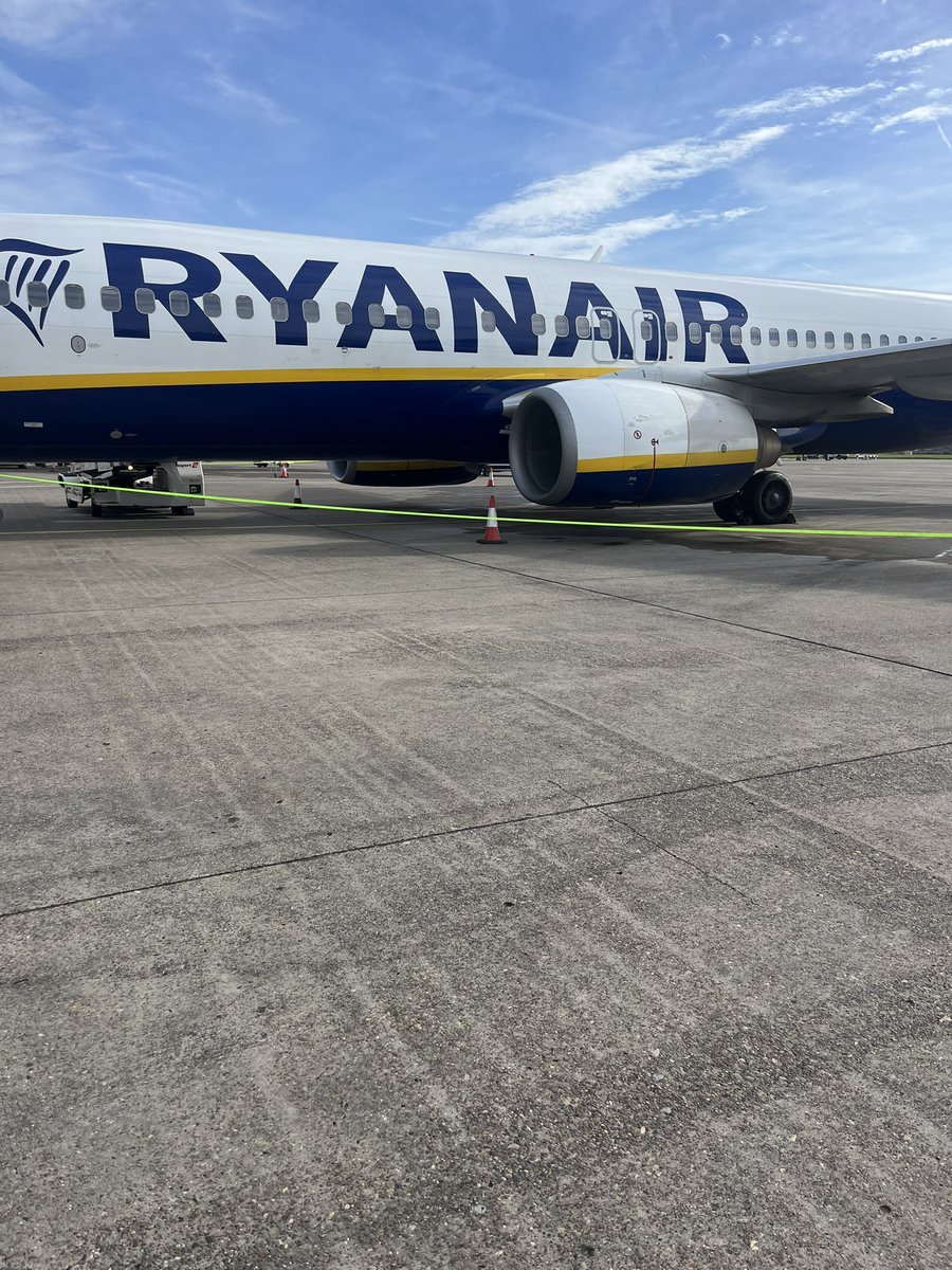 OxoSLT's tweet photo. NRH conference - Iβm on my way!
See you soon @AliiceWhyyte and team! ππ» https://t.co/YyR8o9l885