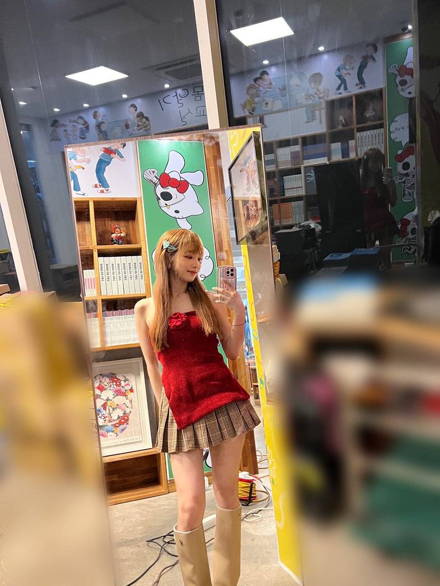 Roman_Punch_'s tweet photo. 앞머리연히~~~~ https://t.co/Icn5cNDUM6