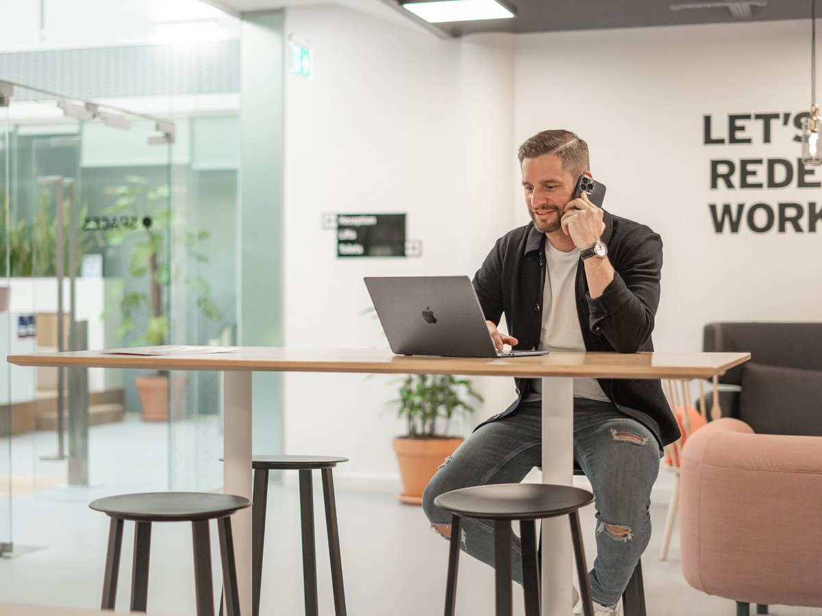 I always enjoy working in these early autumn weeks! 👨‍💻🍁

It seems like this time of year is when people are back to work after a laid back summer, quietly focussing on catching up with work.

Take advantage of the quiet moments and get shit done! 🙌

#Entrepreneur #Founder