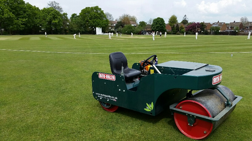 auto_roller's tweet photo. Early Bird Deals and Repower Kits for Auto-Rollers ✨😍 

Coming to greens and wickets this year - we have options for purchase, repower and refurbishment across our entire Auto-roller brand ! 

📞 01380850885 
✉️ sales@Autoguide.co.uk https://t.co/2ieIkUgrSv