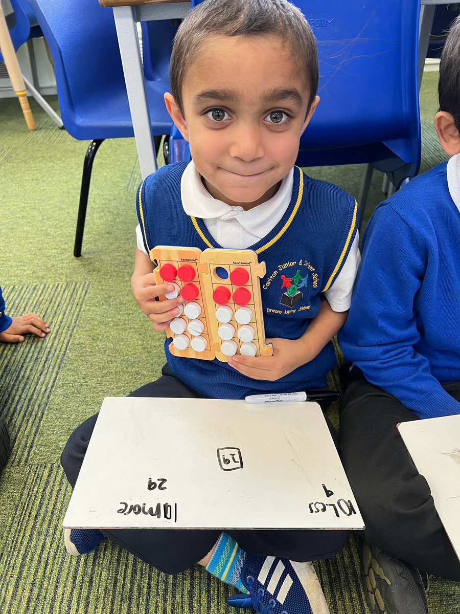 carltonj_i's tweet image. Year 2 have been learning to identify ten more than and ten less than a number. We loved using concrete resources to aid our learning. #masterymaths #ncetm