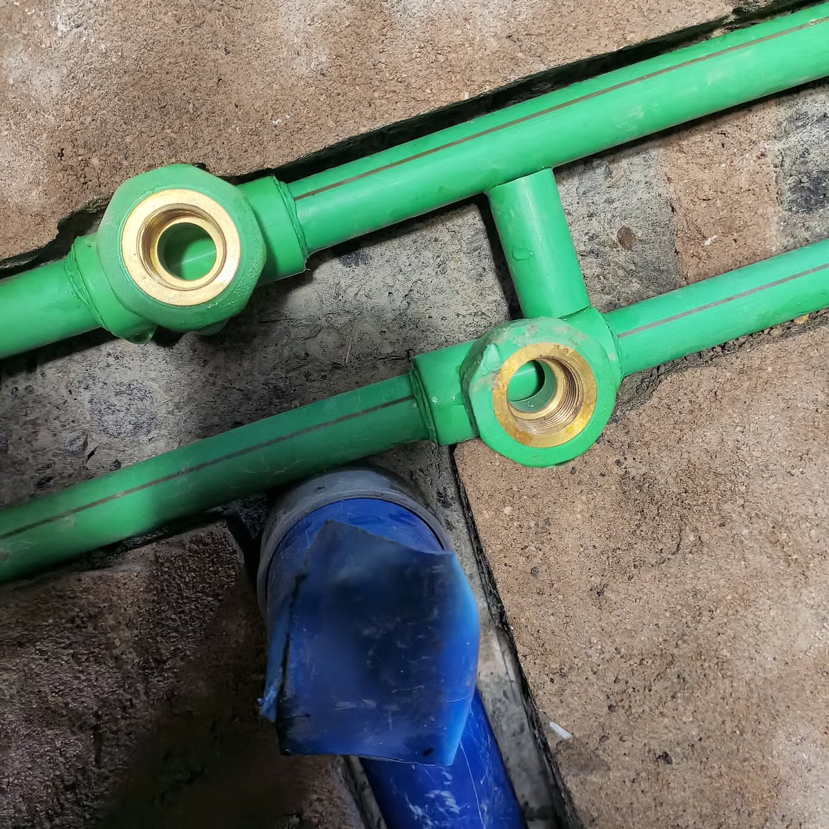 Shinga Plumbing Fundi Bomba Kahama tweet media