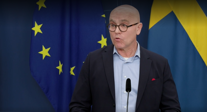 ”Sverige kommer inte att nå EU:s krav på oss och inte heller de svenska klimatmålen med den politik som vi hittills beslutat”. Viktigt besked #Hassler inför klimatpolitiska handlingsplanen - kraftiga utsläppsminskningar behövs i närtid. Tex dessa: 2030sekretariatet.se/beteendeprakti…