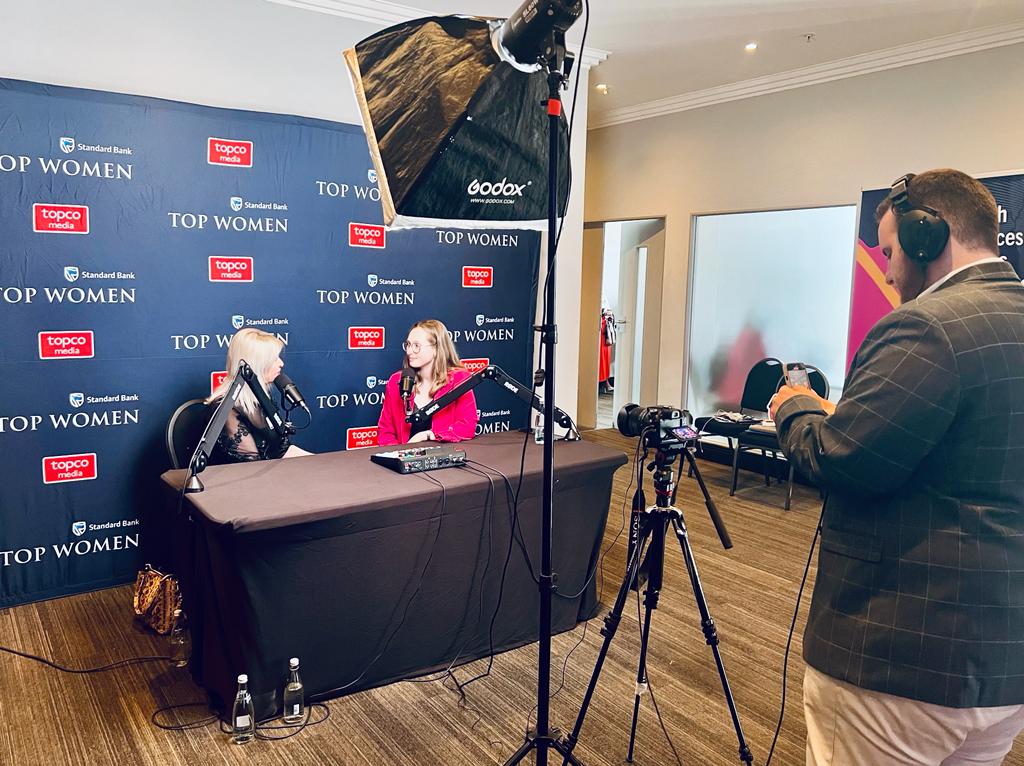 vanfletcher1's tweet photo. Behind the scenes interviews with @MiskyahToth 
Founder and CEO at Business Directive Development Group. At the Standard Bank Top Women Conference #SBTopWomen #RiseAboveTheNoise https://t.co/QcI3eRgqpz