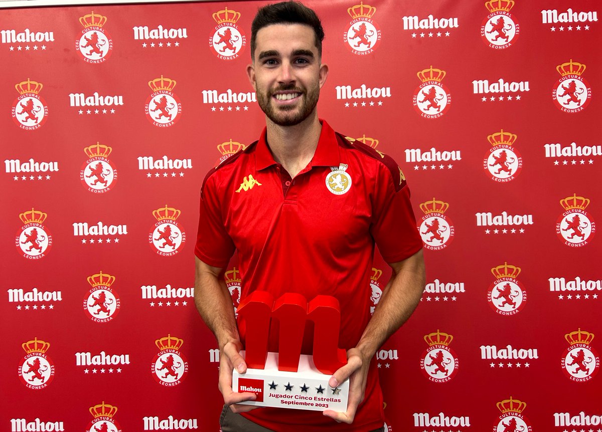 CyDLeonesa's tweet photo. 🏆 ¡Enhorabuena a @DiegoBarri8 por haber sido reconocido como el #JugadorCincoEstrellas del mes de septiembre!
🗳️ Le habéis elegido a través de @futbolmahou
#AúpaCultu https://t.co/d2qoa4xByp