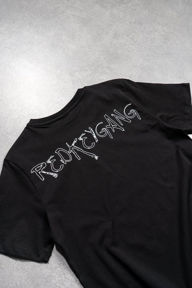 📦📦RESTOCK📦📦 En çok satan ürünlerden RK Original regular tişört beden seçenekleriyle yeniden satışta! Sınırlı sayıda stok ile aksesuarix.com/redkeys adresinde!! 🛍️🛒