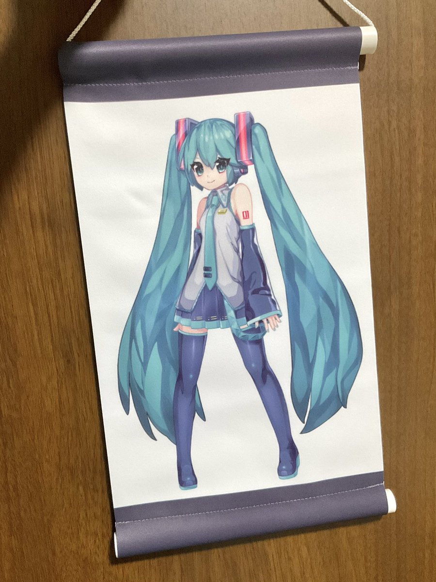 初音ミク 「を・・・タペストリーは作ったこと無いから、新鮮」|Юрй(ゆうり)💍のイラスト