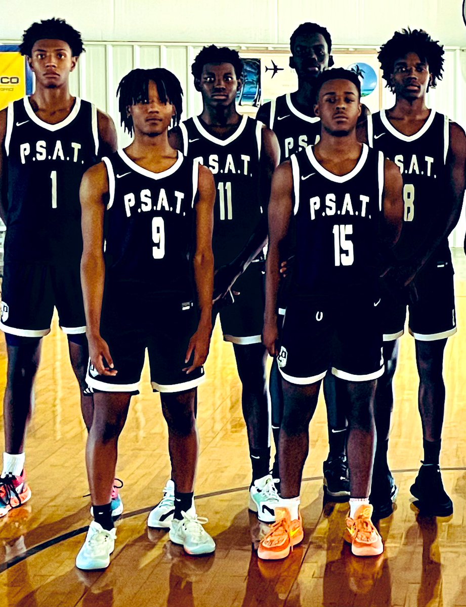 PSATFounder's tweet photo. These two high academic point guards (Amarian Green and Michael Solaji) trained together over 8 years ago with @CoachKenGamble @dontemathis_  Special to see them reunited 🔥📚🏀 https://t.co/yle99Hp76m