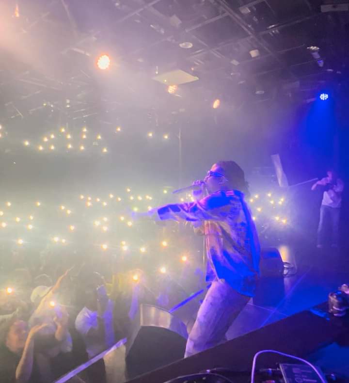 BhimNativesGh's tweet photo. Stonebwoy at @Melkweg in Amsterdam. 🇳🇱 ❤️‍🔥🔥 #5thDimensionAlbumTour https://t.co/tHkjJcYALZ