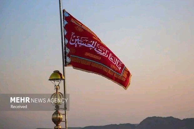 KafirWrites110's tweet photo. قم المقدس | مسجدِ جمکران پر "یا لثارات الحسین" کا انتقامی پرچم لہرا دیا گیا🚩
#فلسطین 
#انتقام_سخت https://t.co/YGbJv225nt