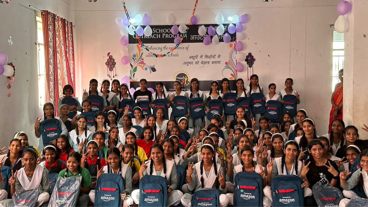SupportMilaan's tweet photo. Celebrating 16 Years of #Impact! Our journey began in 2007 at #SwarachnaSchool, Sitapur. Since then, we've empowered communities through initiatives like #GirlIconProgram &amp; #UnmuktProgram. Here's to the next 16 years of change! 

https://t.co/TOxtizQSaF

#16YearsStrong #Milaan https://t.co/PYWgupc9jM