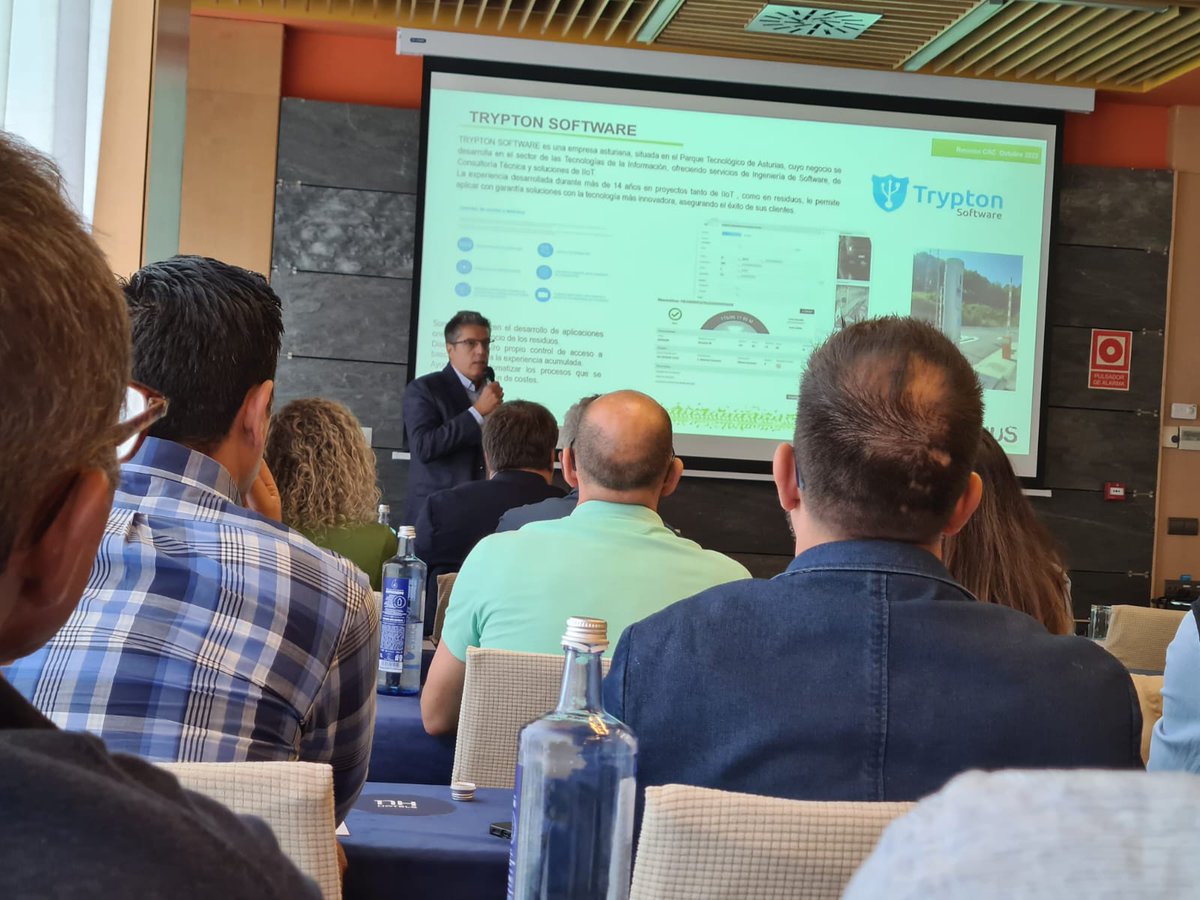 TryptonSoftware's tweet photo. Presentación de la automatización del pesaje en los Centros de Signus (Reunión anual de los CRCs 2023) https://t.co/M68mTpPFxH