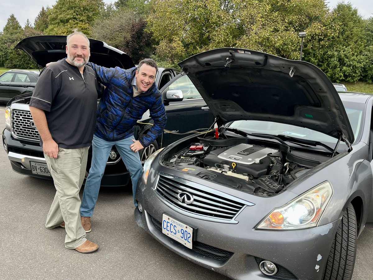 Always eager to help! Mr. Stafford &amp; Mr. Brown taking care of our St. Michael community this morning! <a href="/thestingersbuzz/">St. Michael School</a>