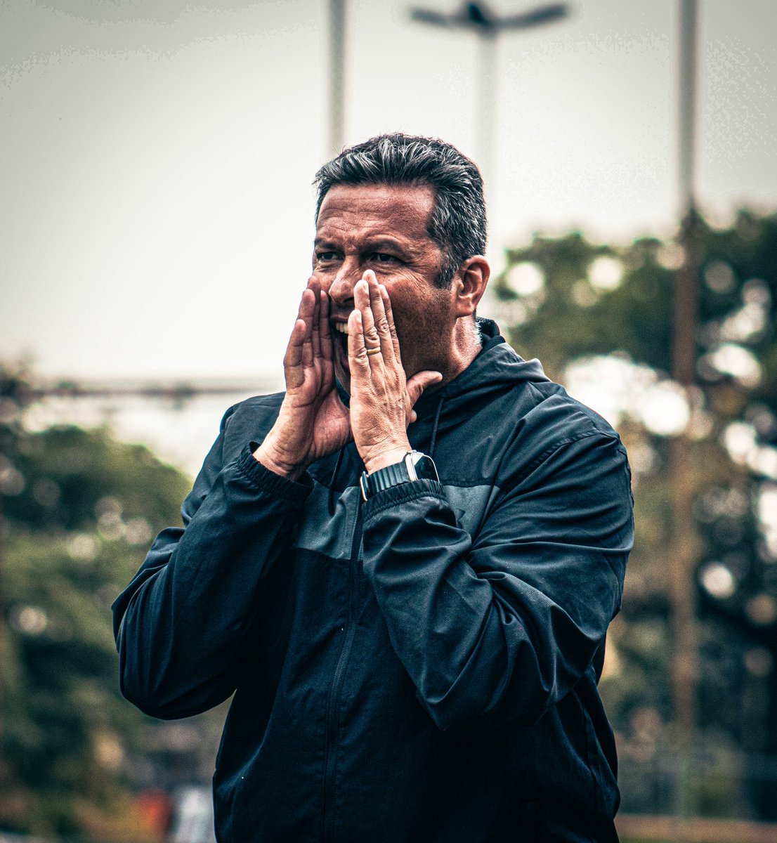 interdelimeira's tweet photo. CONSTRUINDO UM LEGADO! 🦁🔥

Com coragem e dedicação se constrói um trabalho, mas só com hombridade e humildade que ele se torna um legado.

Desafie-se, supere-se e alcance novos níveis! 🆙⚽

#VAILEÃO
🦁🏁

#CriasDaBase #Internacional #Leão #VaiLeão #Inter https://t.co/BoL534g1IW
