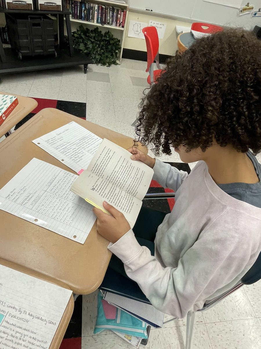 Julie Fisher tweet media