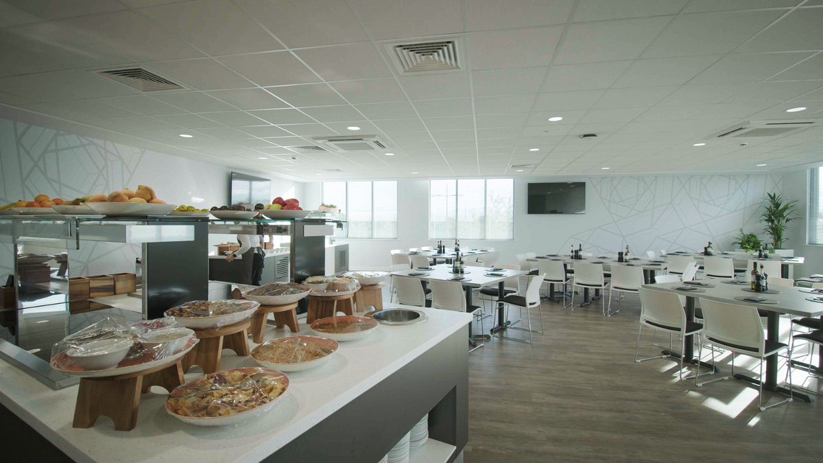 Elite training facility opens at Carrington for United women and academy teams. Very smart.