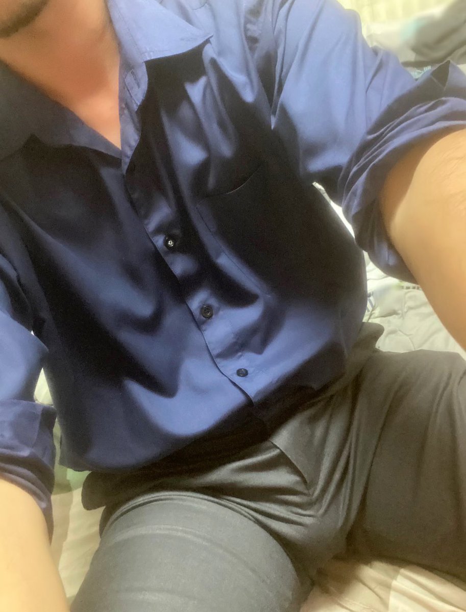 BiBall99's tweet photo. #กินเหล้ากลับมาหลานเรียกมาซ่อมคอมที่ห้อง
#อาหลาน #พ่อค้า #ขายเกงบอล #เกงใน #เกงสแลค #กางเกงมือสอง https://t.co/in40nmFXph