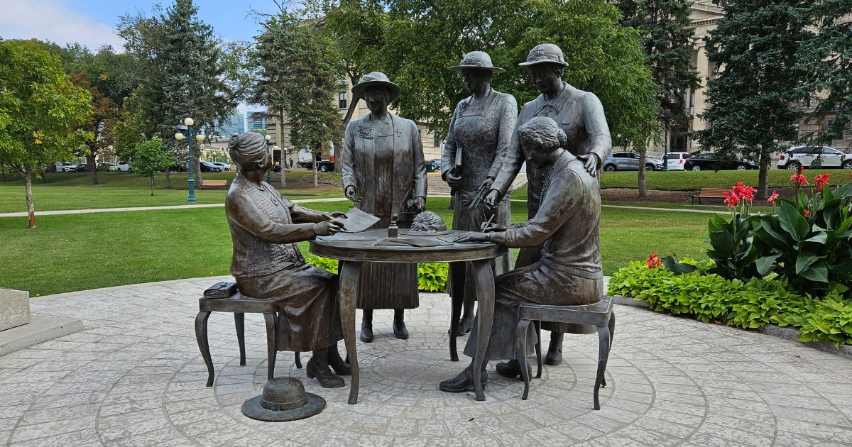 CBA_News's tweet photo. Today is #PersonsDay which marks the 1929 decision to include women in the legal definition of "persons". 

This gave some women the right to be appointed to the Senate of Canada &amp; paved the way for women's role in public &amp; political life.

📖Learn more: https://t.co/PdFpMheerL https://t.co/MrJlFdE2sh