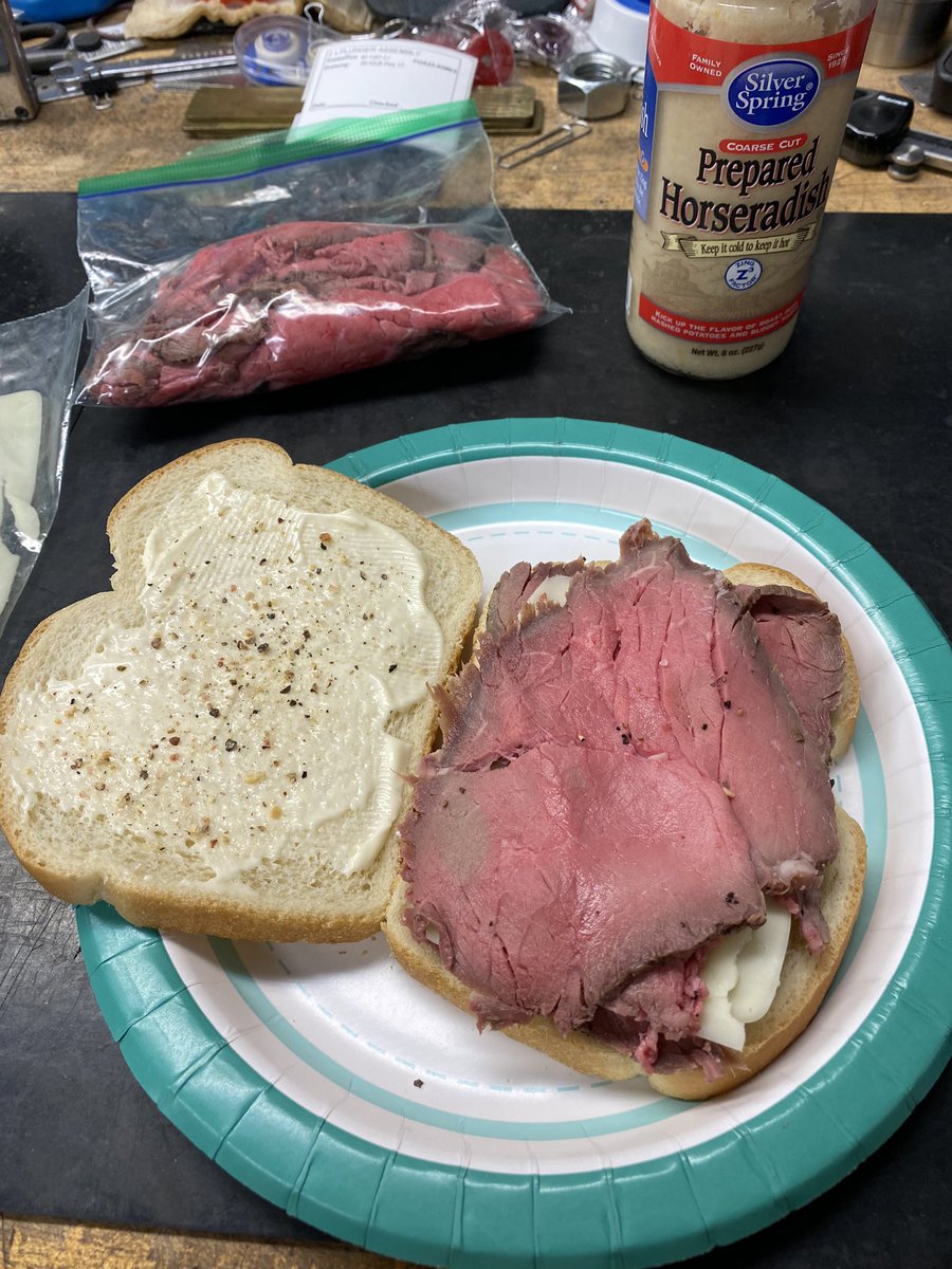 cap_018's tweet photo. Breakfast of Champions #topround #sandwich 💯🔥 https://t.co/93EDDo6Wwl