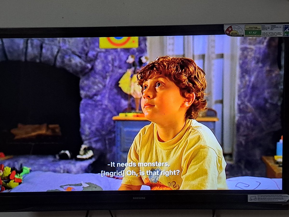 santhoshsivan_'s tweet image. #spykids is on netflix😤😭
