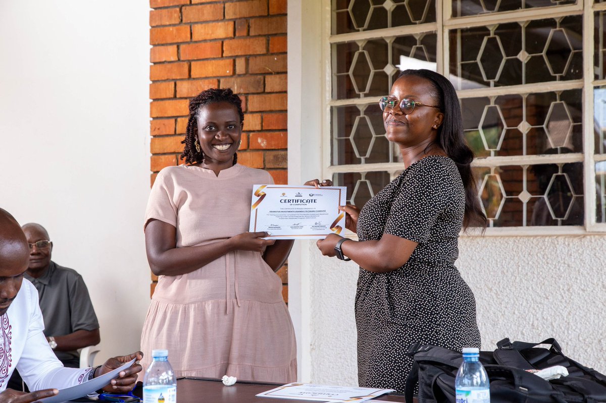 #EntrepreneurFeature 
Today, we introduce you to @igurucandles , a #WomenLed enterprise crafting high-quality eco-friendly scents and accessories. They are among the 15 graduates from our inaugural cohort of the #SE4Africa Investment Readiness Program.