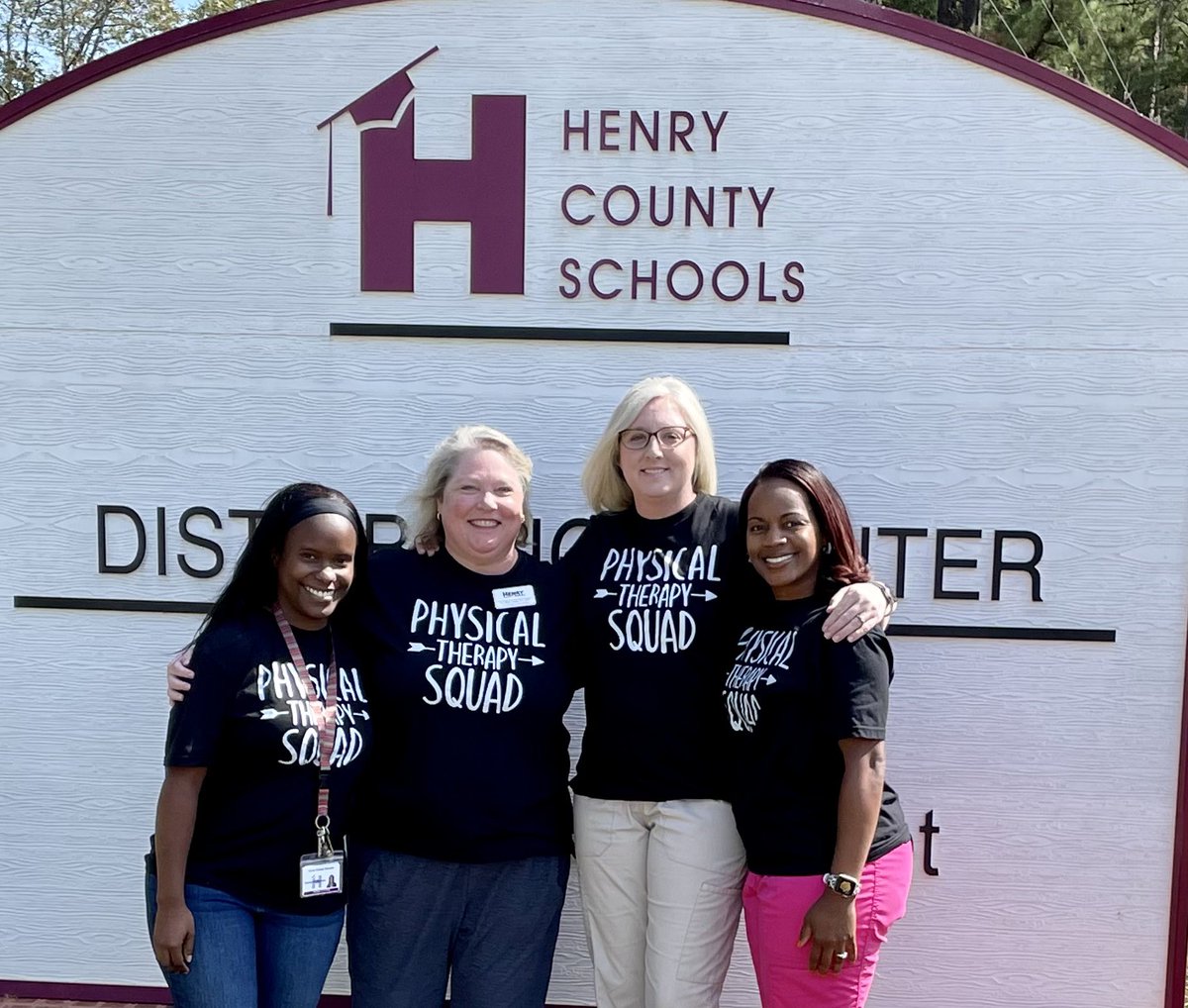 I didn’t want October to get away from us before recognizing this awesome team of Physical Therapists for National Physical Therapy Month. @DrMorrisHCS @drlmbuck1 @LMCoxton @LaTonya_Brown13