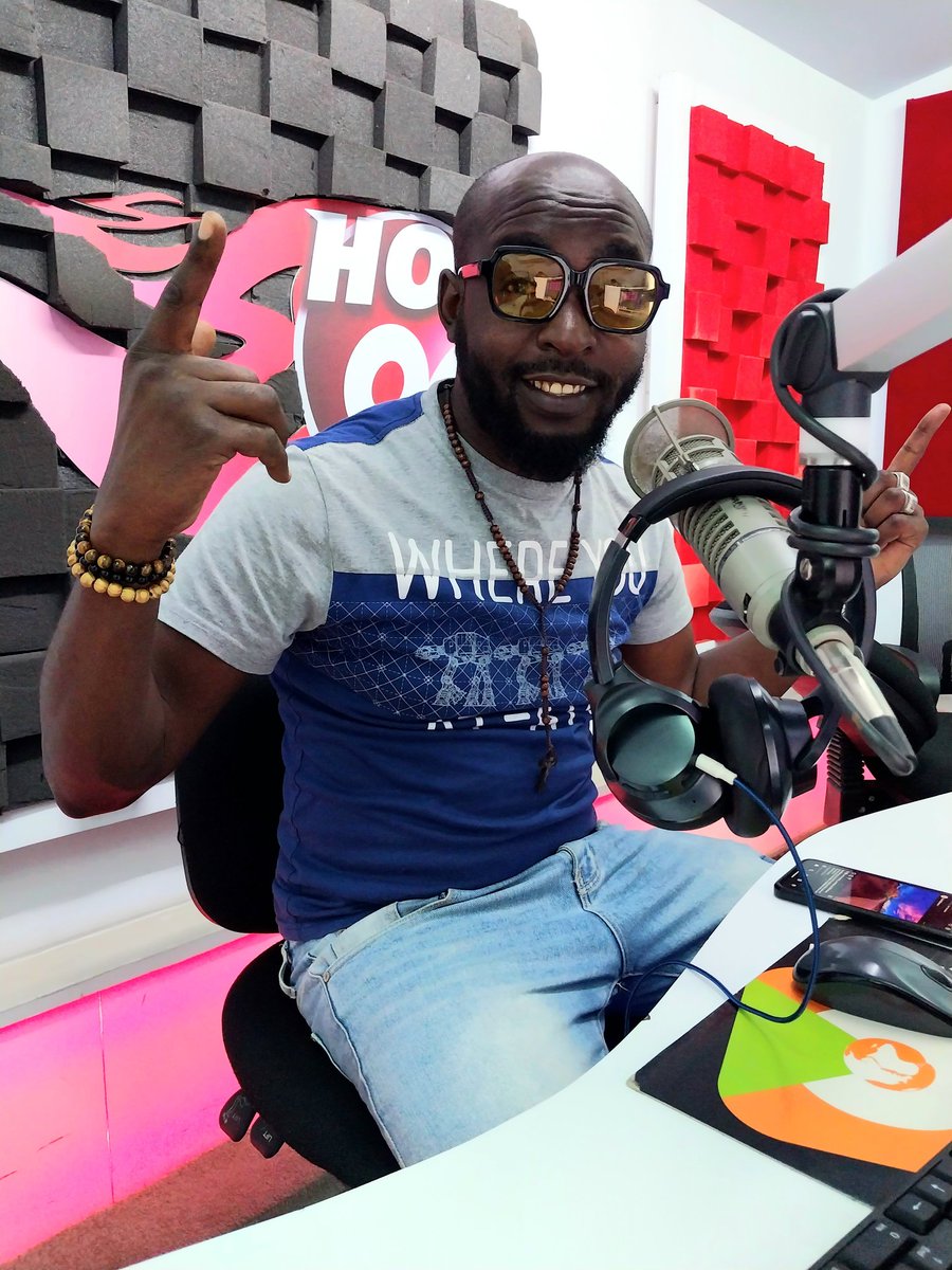 Hot_96Kenya's tweet image. Uradi Ndio Formation Yoh. Tushaa Fungua  Kibanda. Unapiga Hustle  Ukiwa  Area Gani?
@patrickigunzah @bensu_mk 
#Uradi
#Hot96Drive