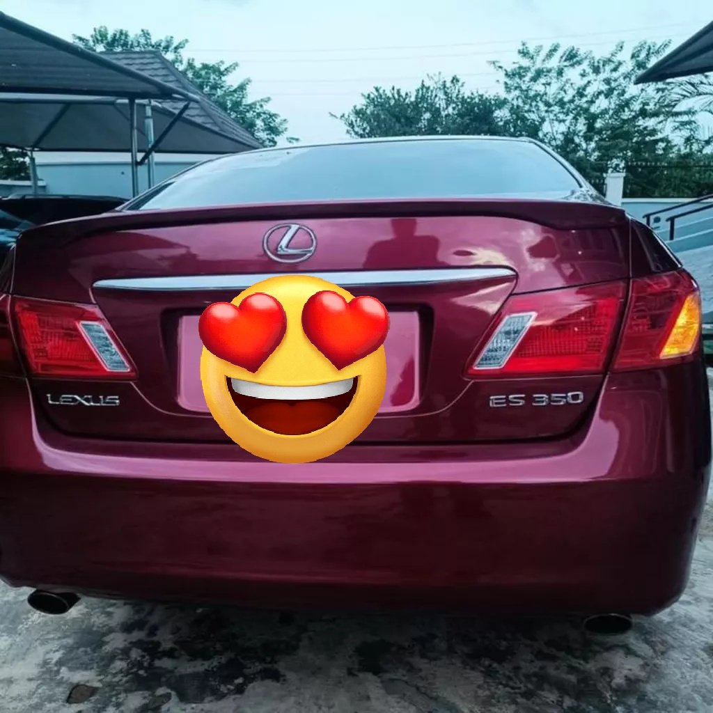 mouslima002's tweet image. Lexus Es350 for sale first body, tokunbo.. location abule egba Lagos... Contact.. 08075217873 or WhatsApp 09028448596 serious buyer abeg