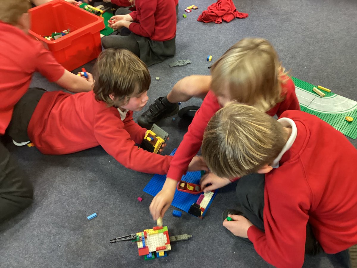 JBPS_Notts's tweet photo. Year 2 playing with toys #year6takeover https://t.co/4xuHmyrBkD