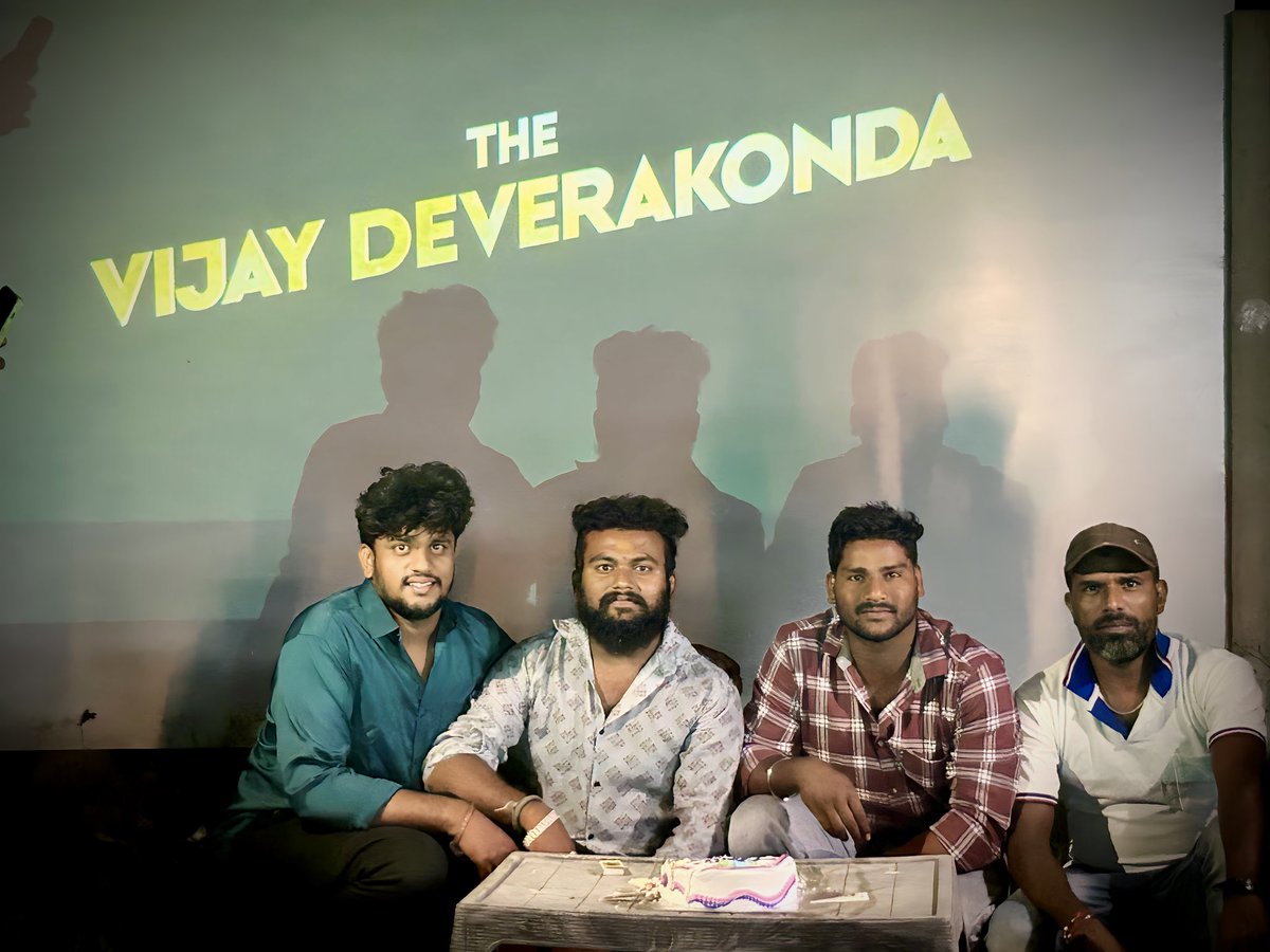 VdfcSiddipet's tweet photo. #familystar #VD13 #familystarmovie #VijayDeverakonda #thedevarakonda #trending2023  #VDK https://t.co/v8IwMMbuPE