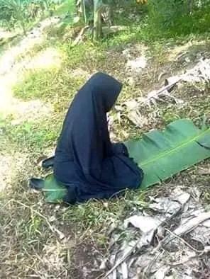 ShadiahNagawa03's tweet image. Byonna byetwekwaasa omutasaala bijja kutuddukako ku lunaku luli!

Tya nnyo olunaku lwoonasisinkana omutonzi wo.
#Maghribtime 
#Islamreminder
#Muslimsalert