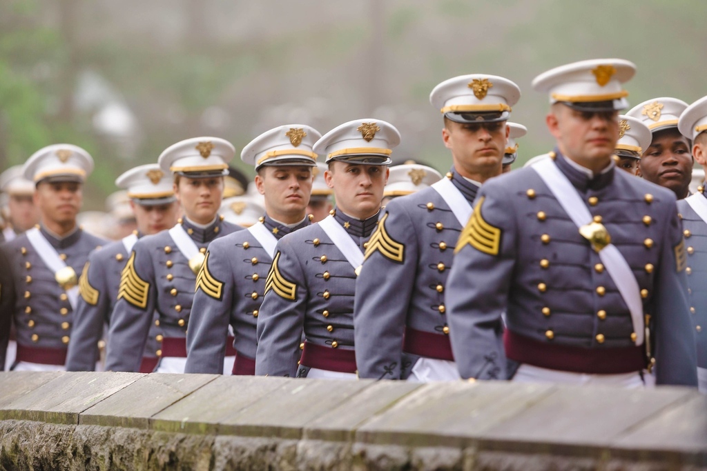 IgniteNA's tweet image. Learn how the United States Military Academy at West Point develops leaders of character and why their approach offers valuable insights for business leaders seeking to strengthen ethics and high performance.

ignitena.com/blog/the-us-mi…

#leadership #ethics #ignitechange