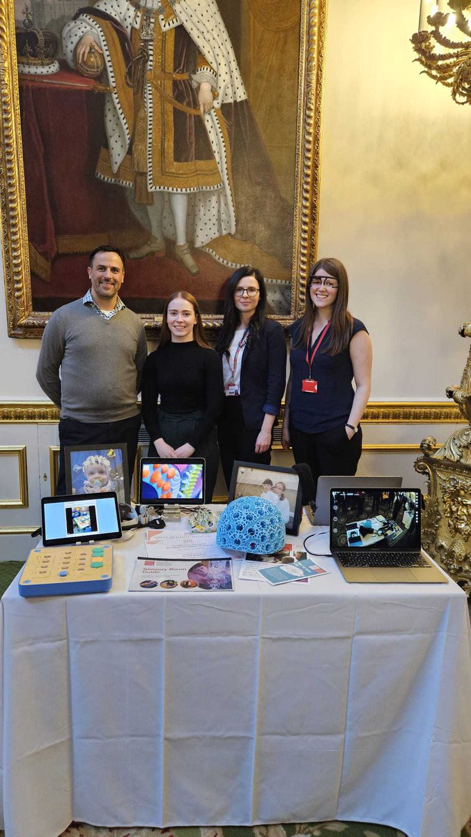 CardiffBabylab's tweet photo. Yesterday, alongside @CU_TinyToTots , we were invited to showcase at the Wales Innovation Network (@WIN_Cymru ) event, to discuss our research with delegates such as policymakers and funders. Hopefully we demonstrated that Welsh research has a lot to offer!

#ArloesiCymru https://t.co/9zW5tnv3o1