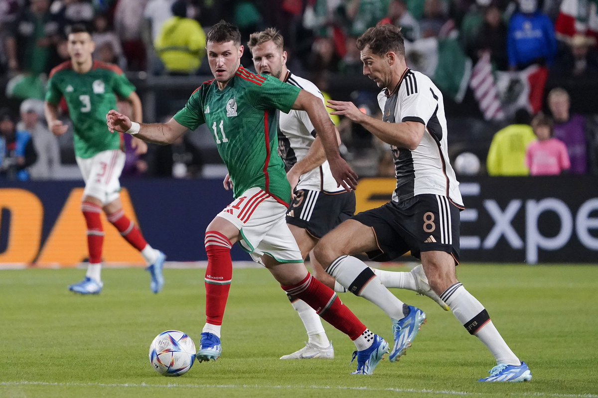 Santgimenez_'s tweet photo. Gran partido y esfuerzo de todos! Vamos por más @miseleccionmx 🇲🇽💪 https://t.co/sirCh63Gke