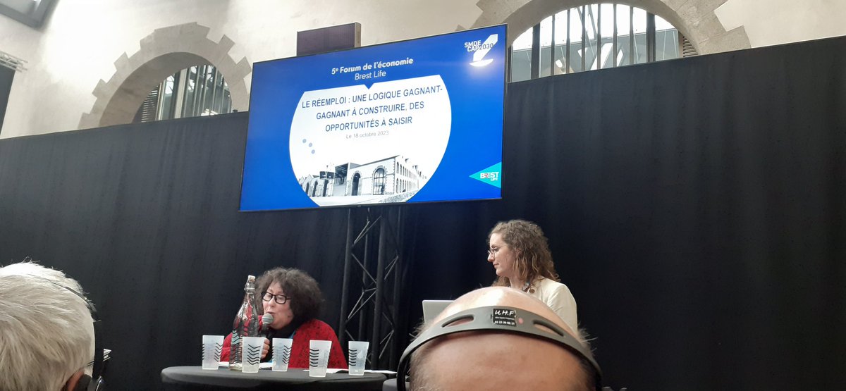 JFCTribord's tweet photo. Atelier réemploi au forum de l'économie Brest https://t.co/cT1Y14HWWH
