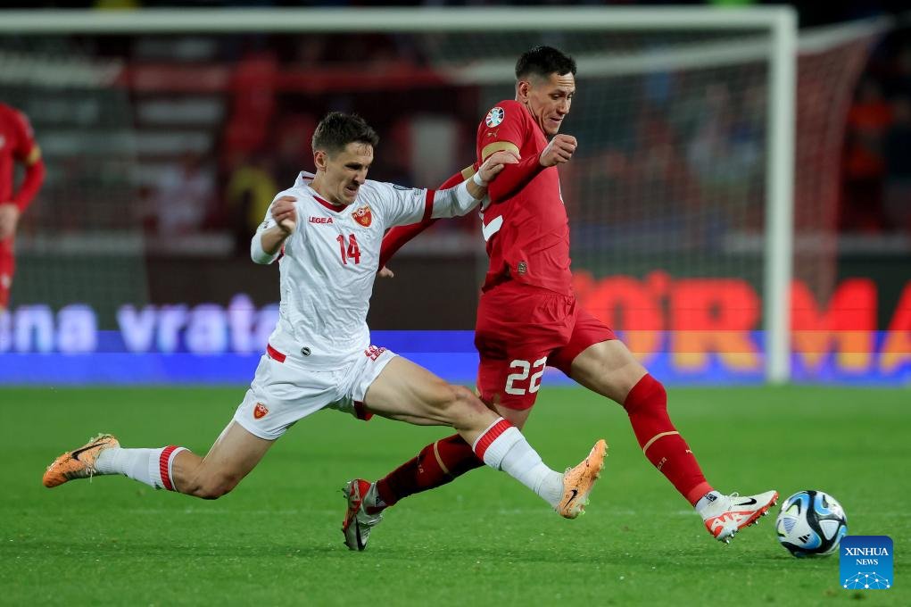 Défaite logique face à la Serbie 3 à 1.

L'Euro s'éloigne malheureusement.
Mais on aura tout donné. 

Félicitations <a href="/Fudbalski_Hram/">Fudbalski Hram 🇷🇸</a>