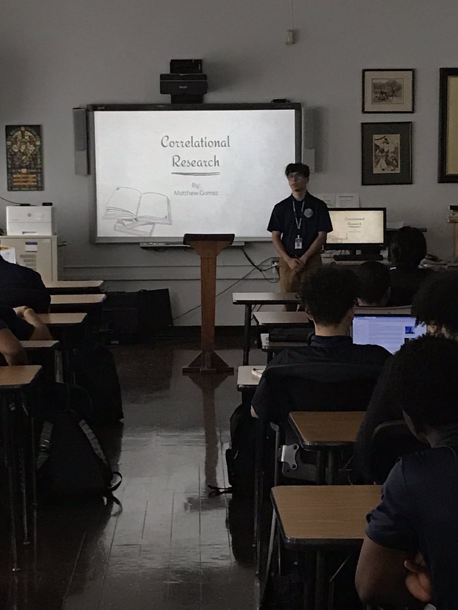 AP Capstone Research scholars present their preliminary topic choices to Mr. Campbell and Mr. Griffith
@CollegeBoard #APCapstoneResearch #APCapstoneDiploma