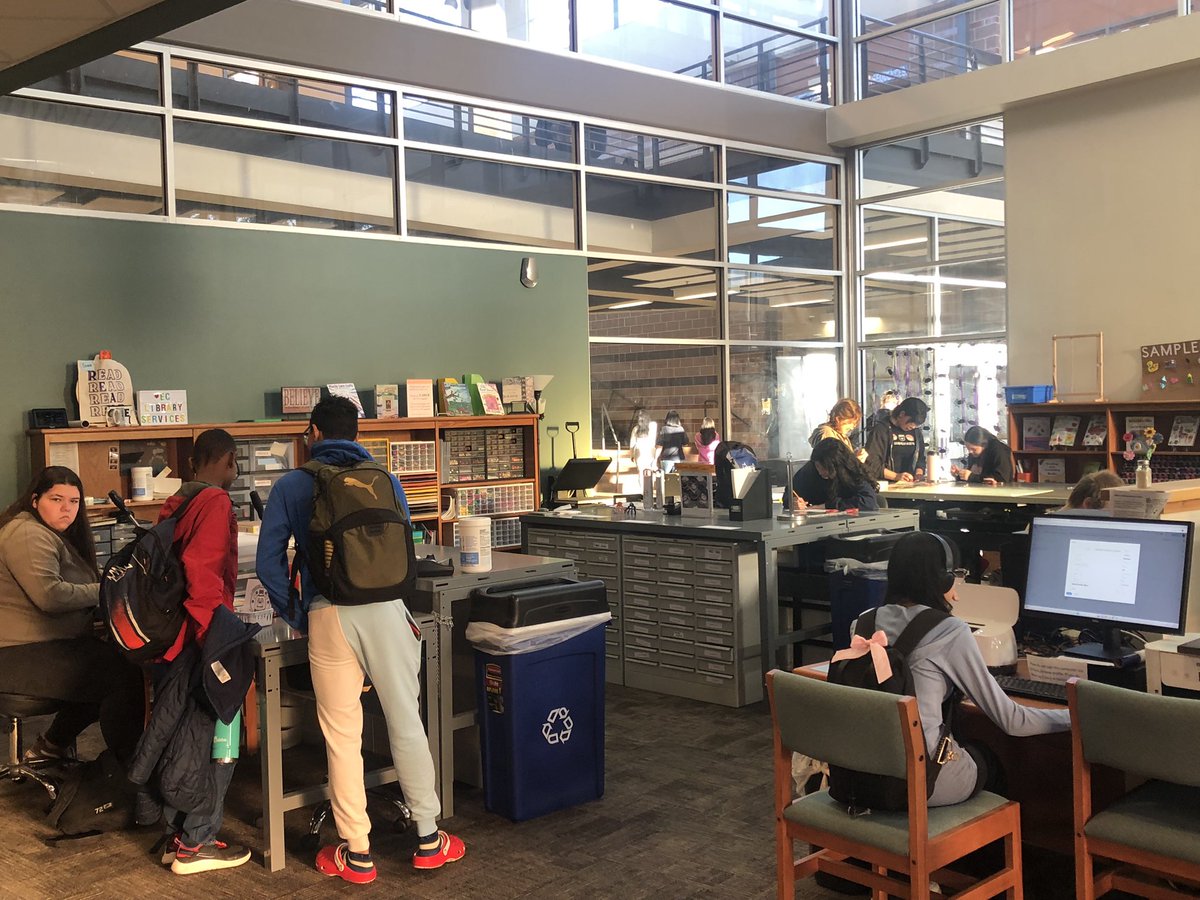 Hornet Library tweet media