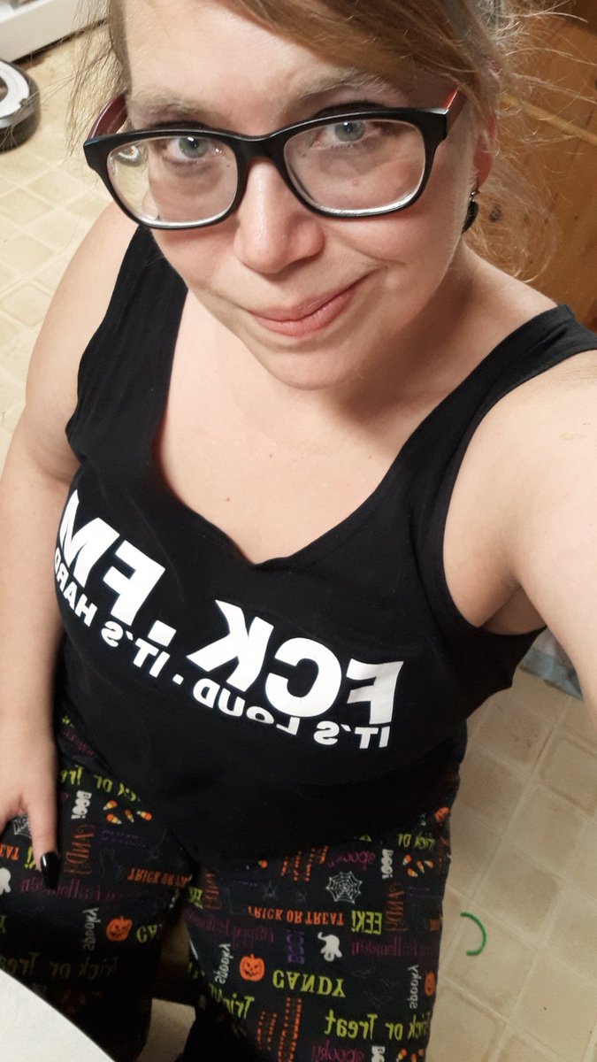 brendatomczak's tweet photo. Good morning #MetalHeads let's #Rock this day with @fckfmrocks and the fabulous @Maxy_stein 🖤 #SupportIndieMusic #SupportMetal #SupportRock #BuyIndie #BuyMusic in general & #ShowYourSupport like I do every day! #BMTpromotions supporting #indiemusic since 2013! 😝🤘🎶 https://t.co/7sjjKAB1jM