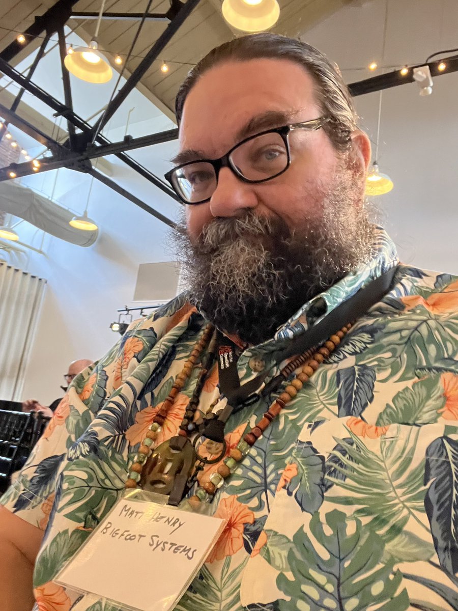 Henry, Suburban Sasquatch & IT Support Beast tweet media