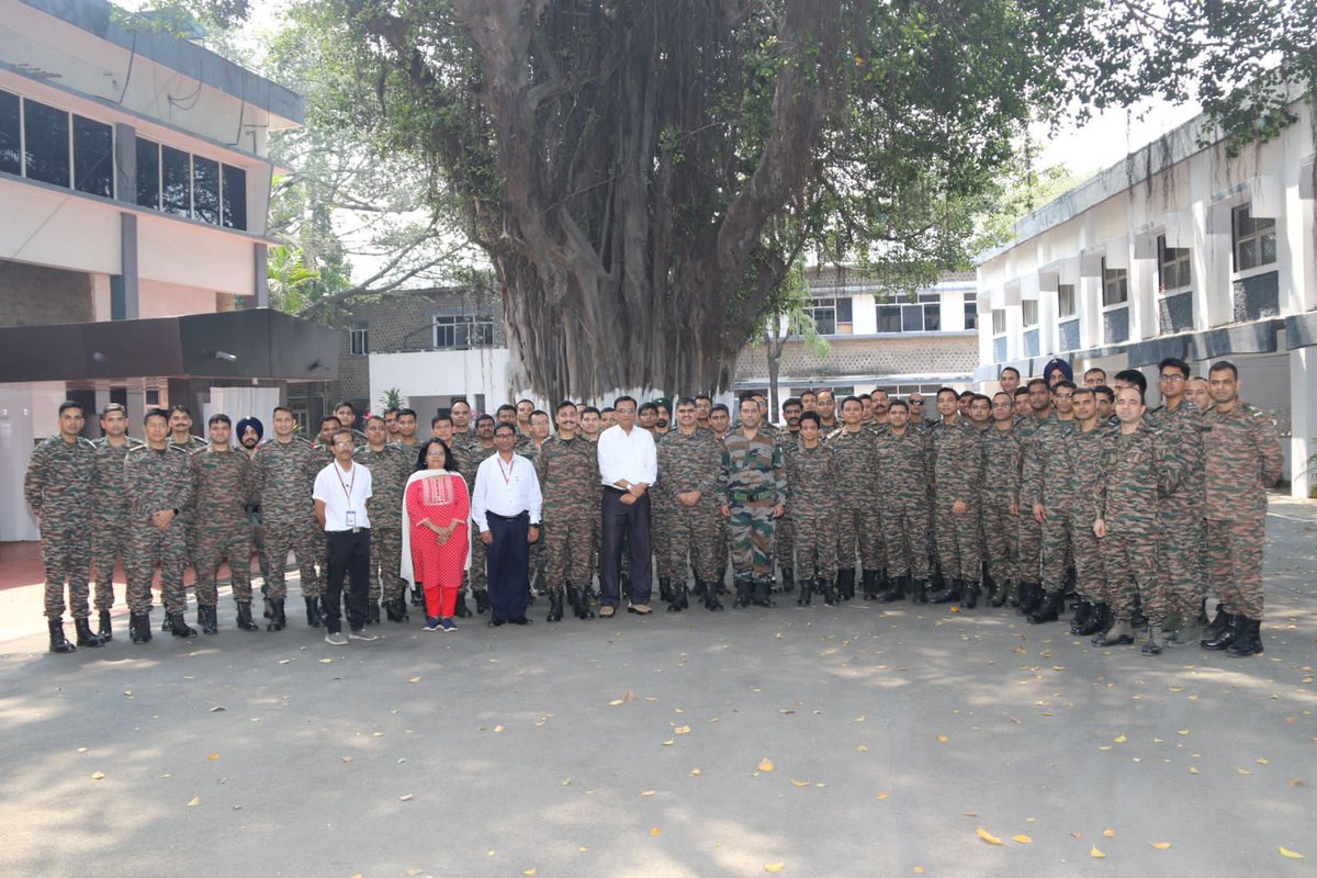 PRODefPune's tweet photo. Officers undergoing #DSTSC 06 & Directing Staff from #MILIT #Pune visited @BharatForgeLtd & Ammunition Factory #Khadki as part of Industrial Demonstration Tour & witnessed cutting edge technology towards self reliance in defence & automated ammunition manufacturing facilities.🇮🇳 https://t.co/vpJW42Z5B3