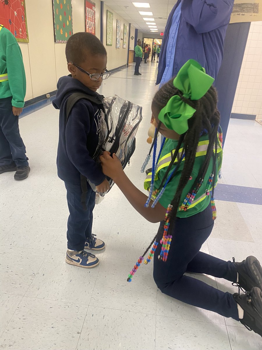 AADreamAcademy's tweet photo. Our safety patrols are protecting + serving throughout our building and we love to see them lead 💛💙 #AADAinAction #LetThemLead https://t.co/1aIgCIlyiu