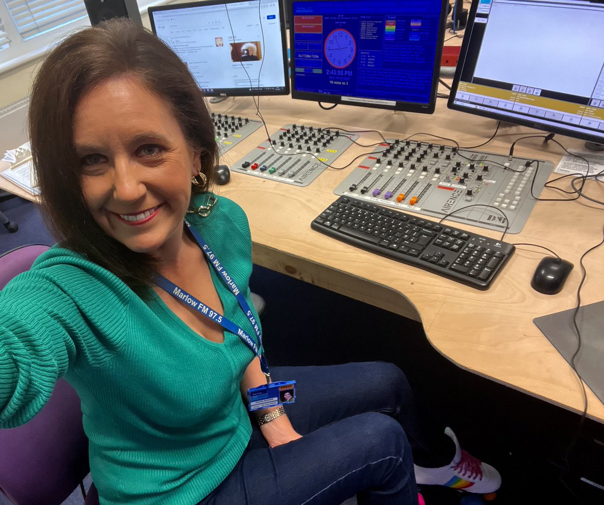 angie_buk's tweet photo. Ready to Rock V Roll at 3pm on Afternoon Gold 80’s . Keeping up the vibe by presenting in #rollerboots & #wiredforsound . 😂❤️
@1980sRewind @SeanUsherRadio @FrancisLaye @Real_DARGI https://t.co/npqu6AKVws