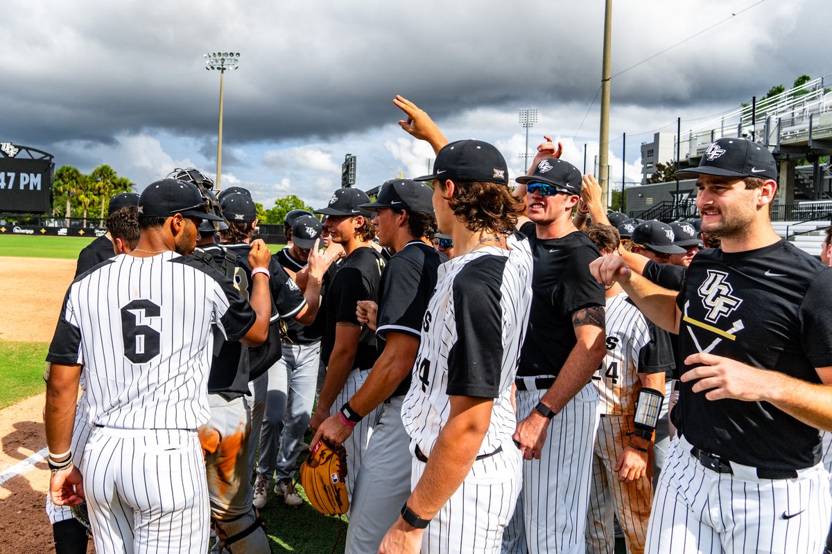 🚨Game times for this weekend's Black & Gold World Series🚨 Fri - 6 p.m. Sat - 7 p.m. Sun - 1 p.m. #ChargeOn⚔️