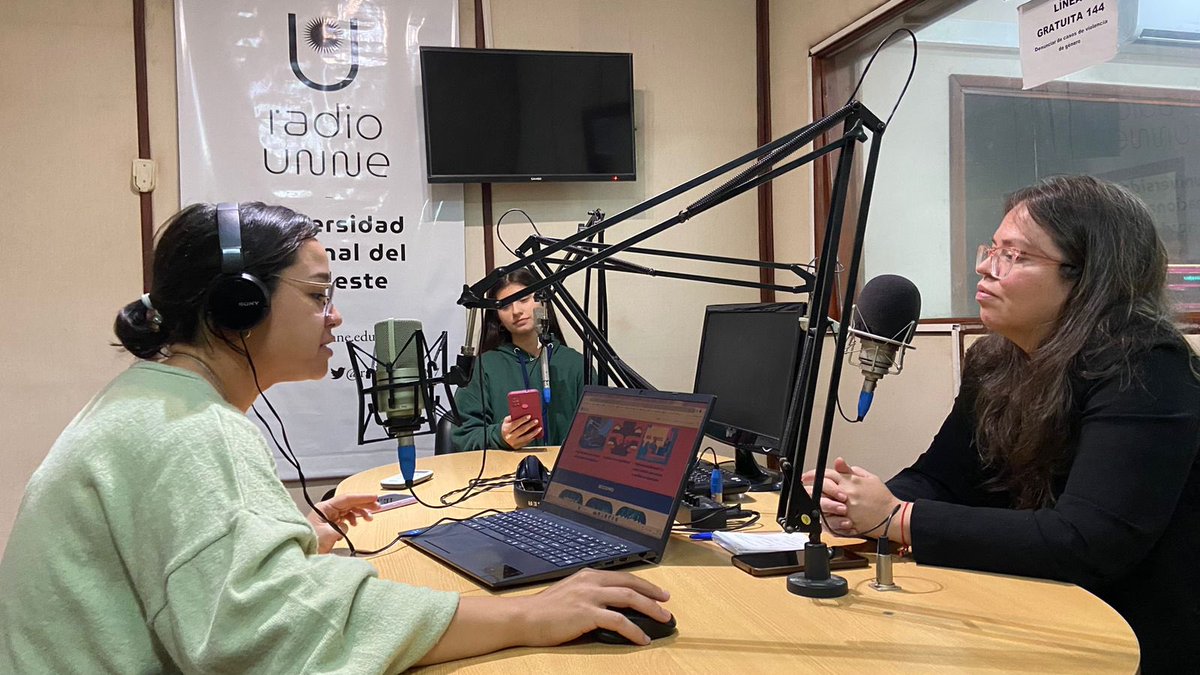 madejaunne's tweet photo. 🧠Madeja presente en la Radio de la Universidad Nacional del Nordeste (UNNE)📻
#Madeja #UNNE 🏫 https://t.co/9uhmufrFCt