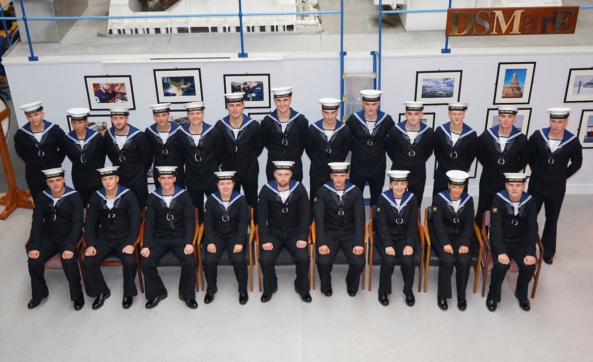 Congratulations Classes ME150/22/14 & ME175/22/03 on completing the Engineering Technician Initial Career Course @HMSsultan. They are now equipped to join their first Marine Engineering departments at sea, supporting @RoyalNavy ships on operations around the world. #awesoME🛠️⚓️👏