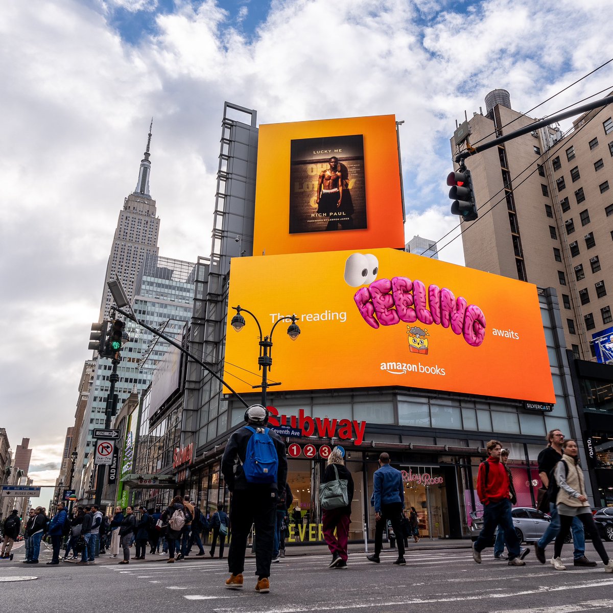 HUGE! Lucky Me is on the @amazonbooks billboard in NYC! 

Discover Rich Paul's new book at amzn.to/3FkPT2Y! #RocLit101 #thatreadingfeelingawaits