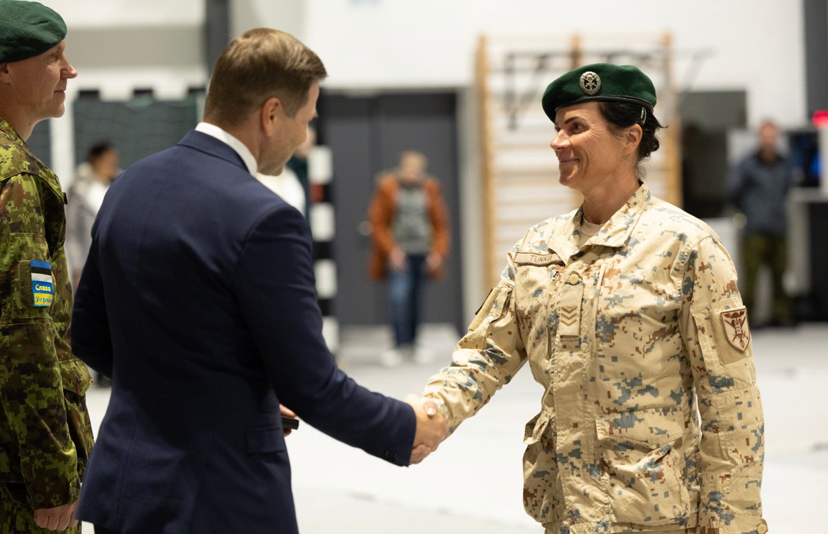 Estcoy-18 returned home after successfully concluding their duties at @CJTFOIR in 🇮🇶#Iraq. Commander of the Estonian Division MG Palm and 🇪🇪MoD @HPevkur thanked them for their service alongside our @NATO allies.
#NATO #NATOMissionIraq #OneMissionManyNations