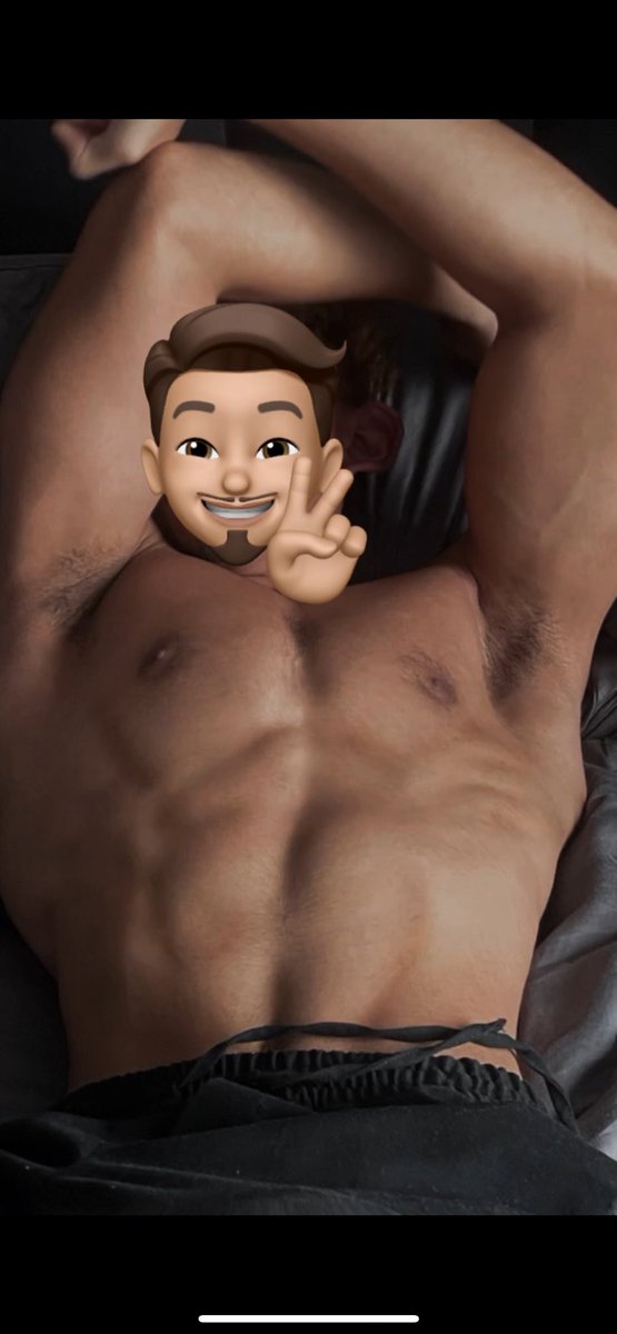 danialamsyarrrr's tweet photo. Incase you’ve been thinking how I look in bed https://t.co/ofDzsp9OYQ